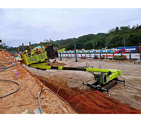 巴南高举臂护坡钻机的核心结构特点有哪些？